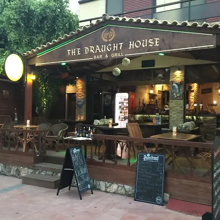 The Draught House Pub-inn
